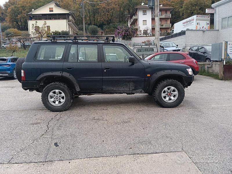 Usata Nissan Patrol SE 129 CV (94 kW) 1999 Nero SUV