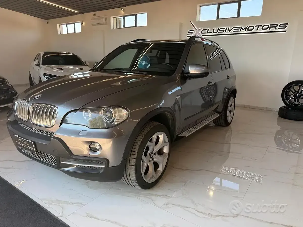 Usata BMW X5 Comfort Edition 235 CV (172 kW) 2008 Grigio SUV