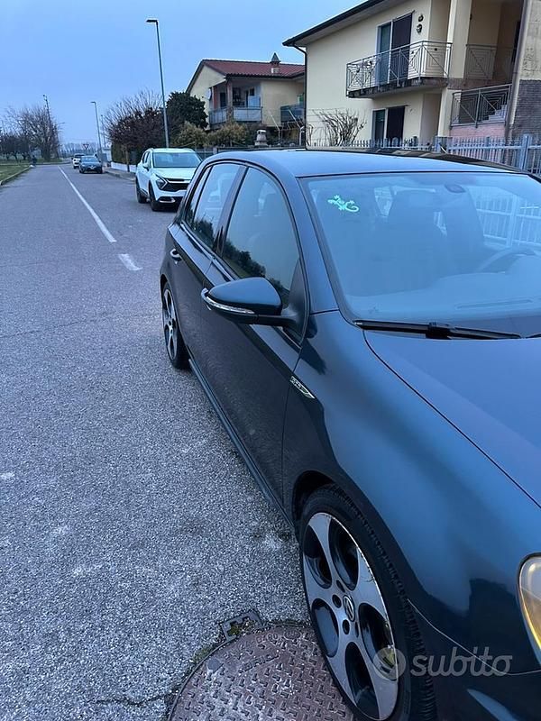Usata VW Golf VI GTD 170 CV (125 kW) 2011 Blu/azzurro Utilitaria