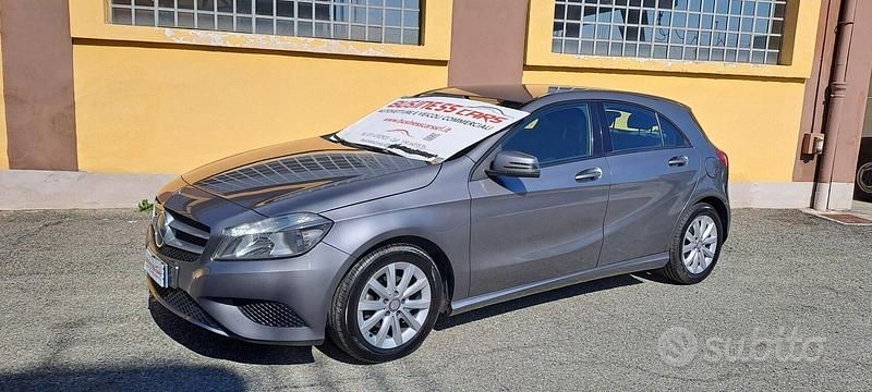Usata Mercedes A160 Executive 90 CV (66 kW) 2014 Grigio Berlina