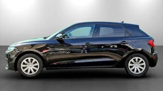 Usata Audi A1 Sportback Business 116 CV (85 kW) 2025 A1 nero Utilitaria