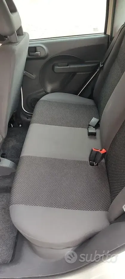 Usata Fiat Panda 54 CV (39 kW) 2007 Bianco Utilitaria