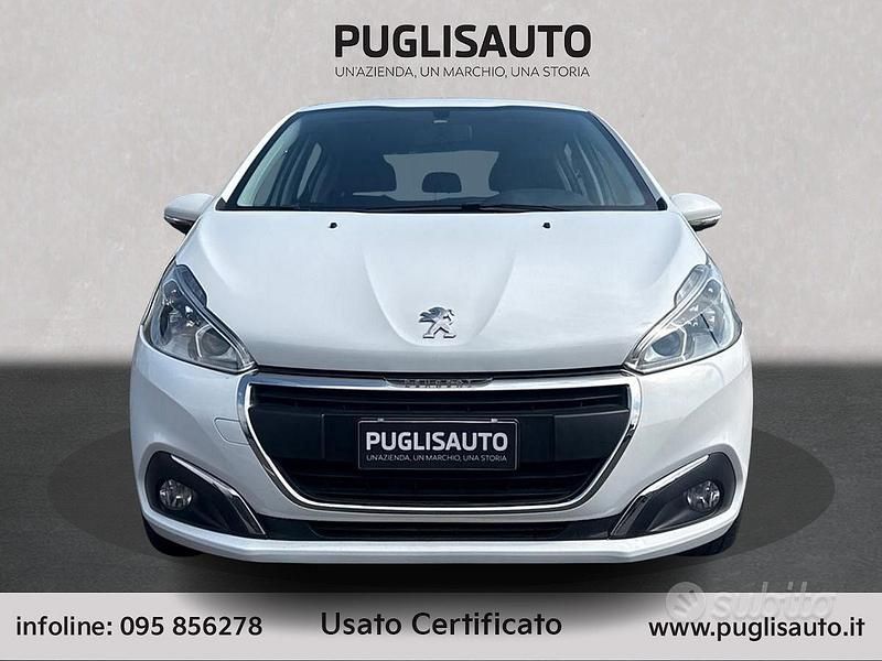 Usata Peugeot 208 Active 82 CV (60 kW) 2016 Bianco Utilitaria