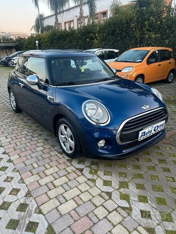 Usata Mini One D 95 CV (69 kW) 2017 Blu Utilitaria