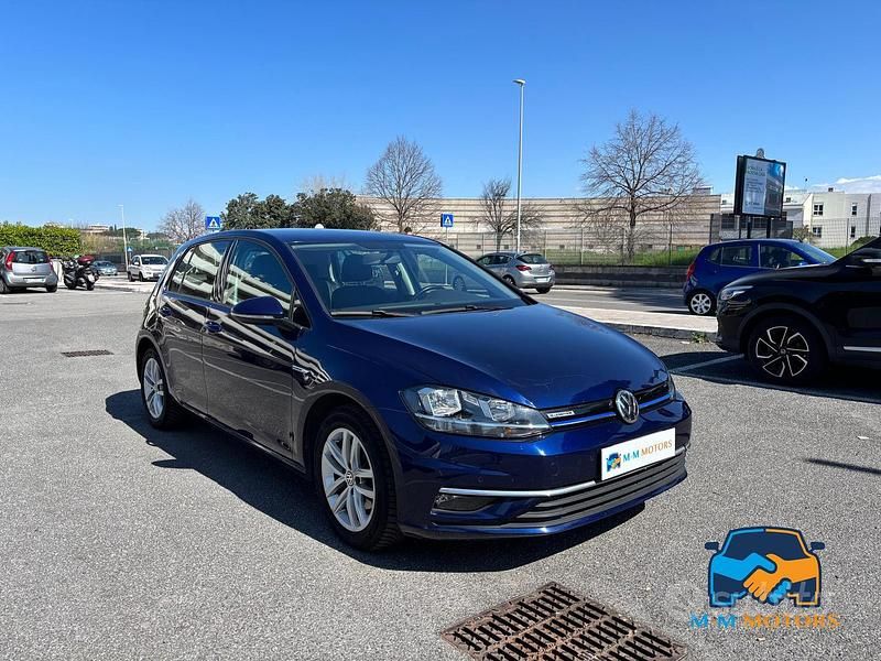 Usata VW Golf VIII Executive 131 CV (96 kW) 2020 Blu Berlina