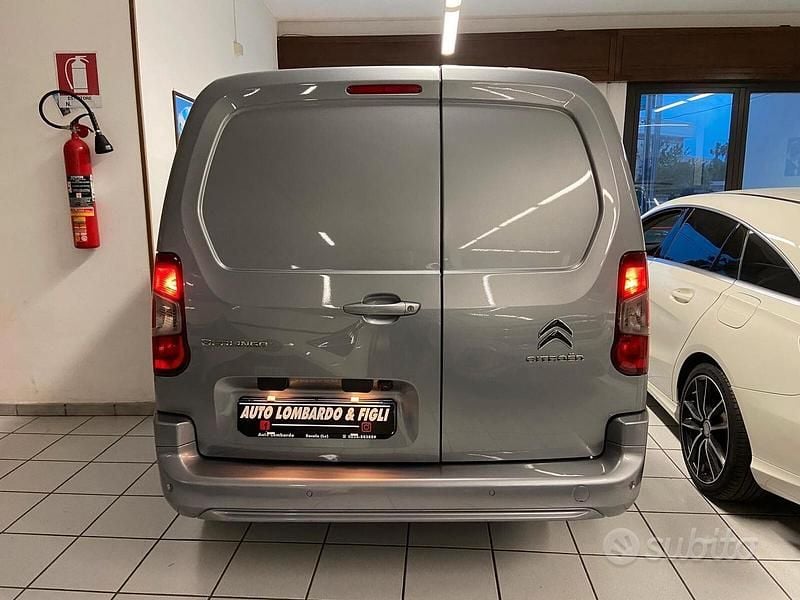 Usata Citroën Berlingo 131 CV (96 kW) 2021 Grigio Monovolume