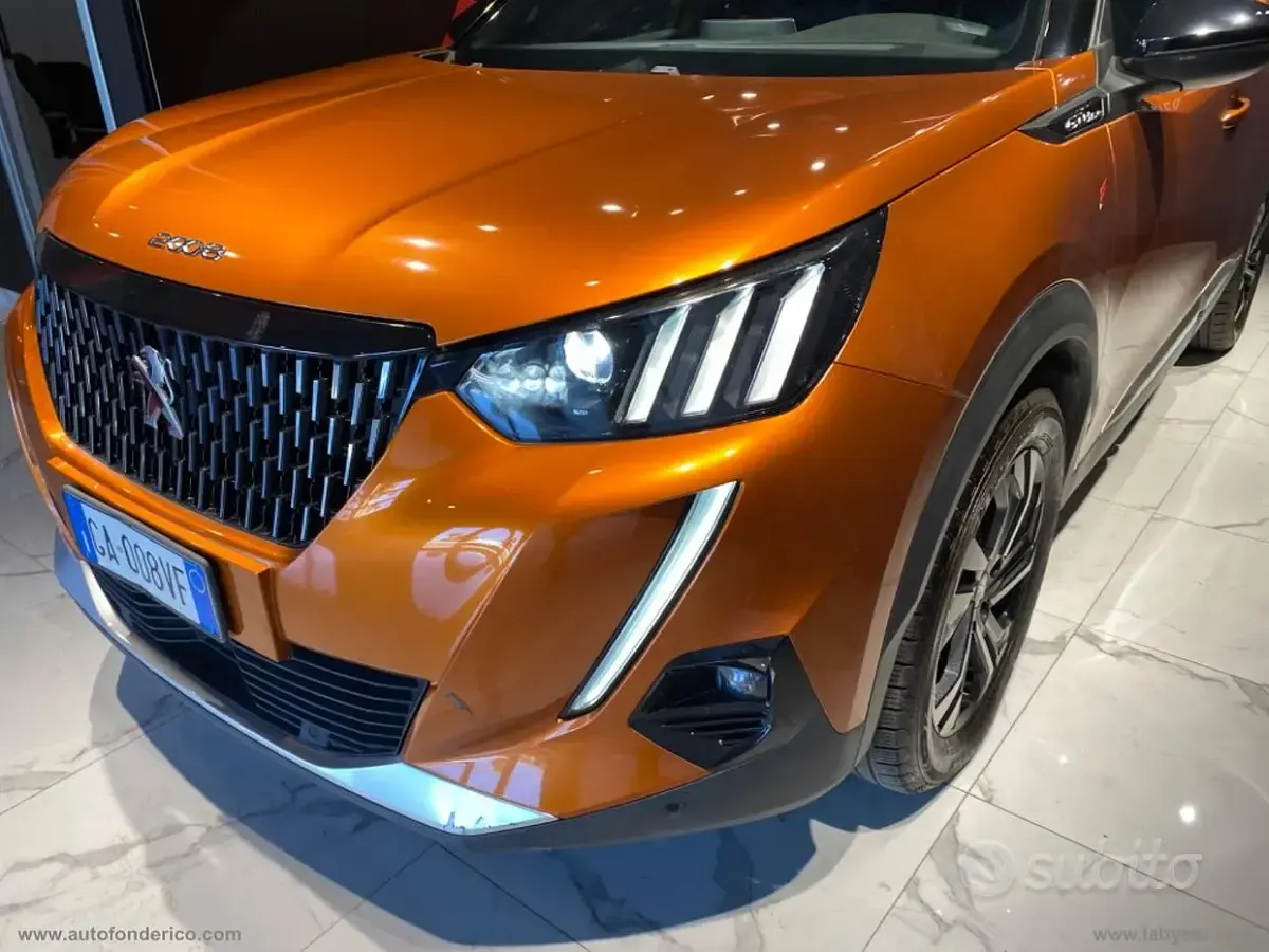 Usata Peugeot 2008 GT-line 131 CV (96 kW) 2020 SUV