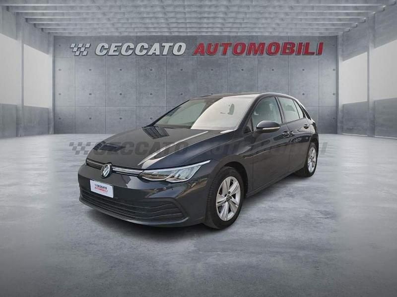 Usata VW Golf VIII Life 116 CV (85 kW) 2024 Berlina