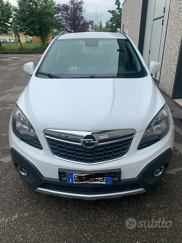 Usata Opel Mokka 140 CV (102 kW) 2016 Bianco SUV
