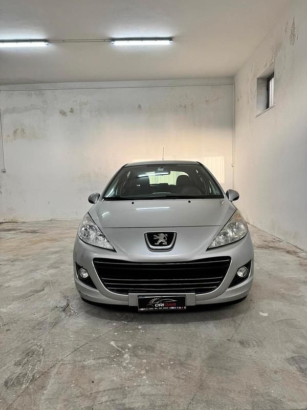 Usata Peugeot 207 Sport 70 CV (51 kW) 2010 Grigio Utilitaria