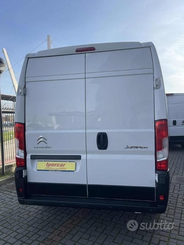 Usata Fiat Ducato S 120 CV (88 kW) 2023 Bianco Furgone