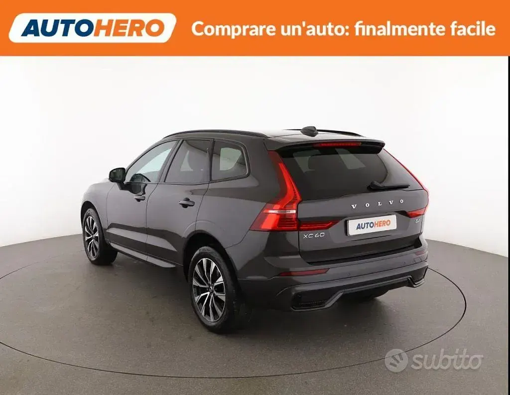 Usata Volvo XC60 197 CV (144 kW) 2022 Grigio SUV