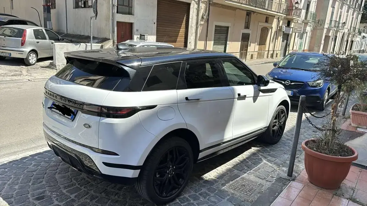 Usata Land Rover Range Rover evoque SE Dynamic 150 CV (110 kW) 2019 SUV