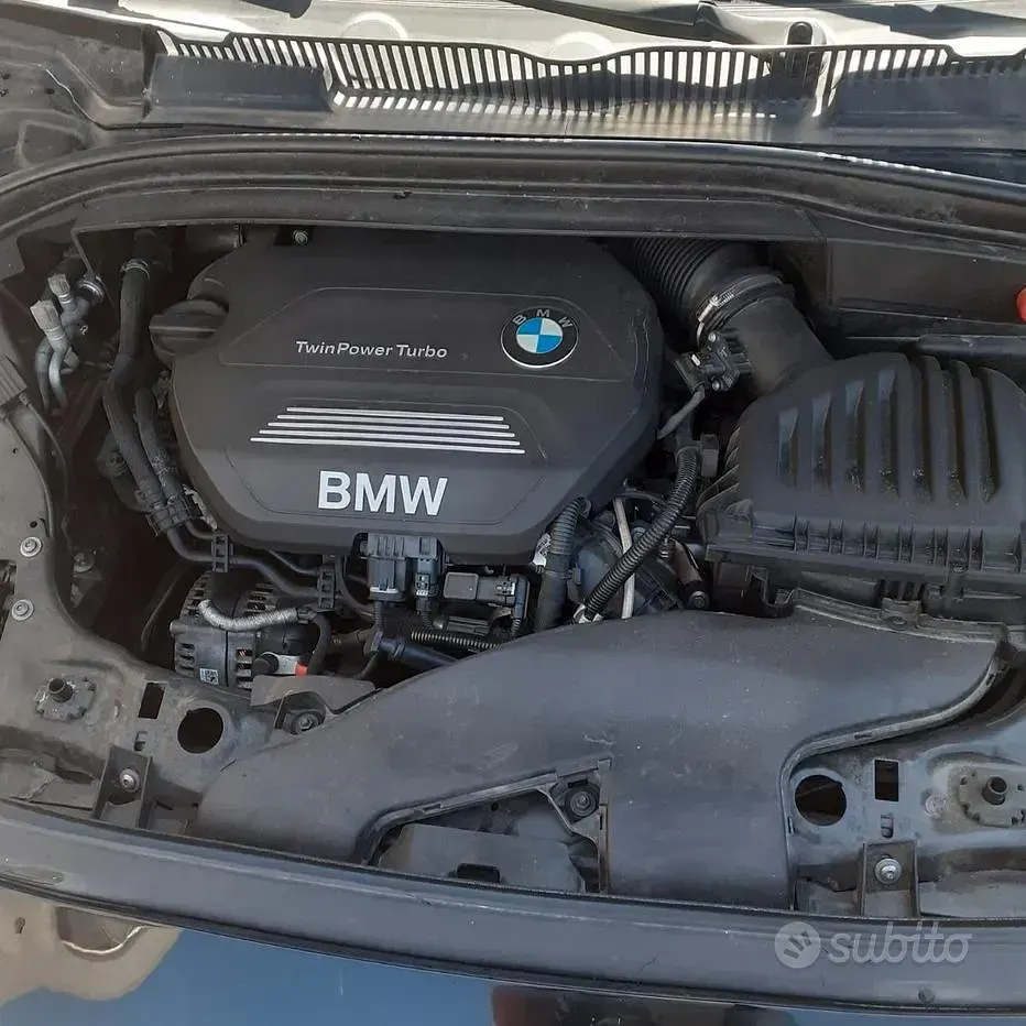 Usata BMW 216 Active Tourer Advantage 116 CV (85 kW) 2016 Nero Monovolume