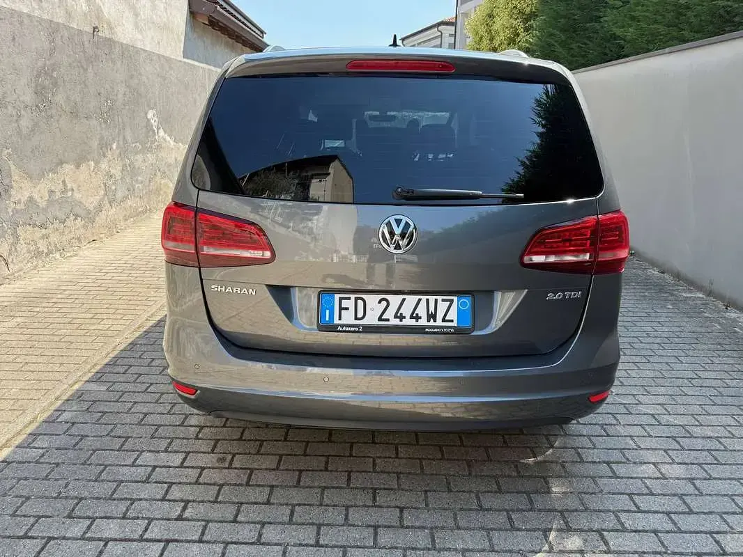 Usata VW Sharan Highline 150 CV (110 kW) 2016 Grigio Monovolume