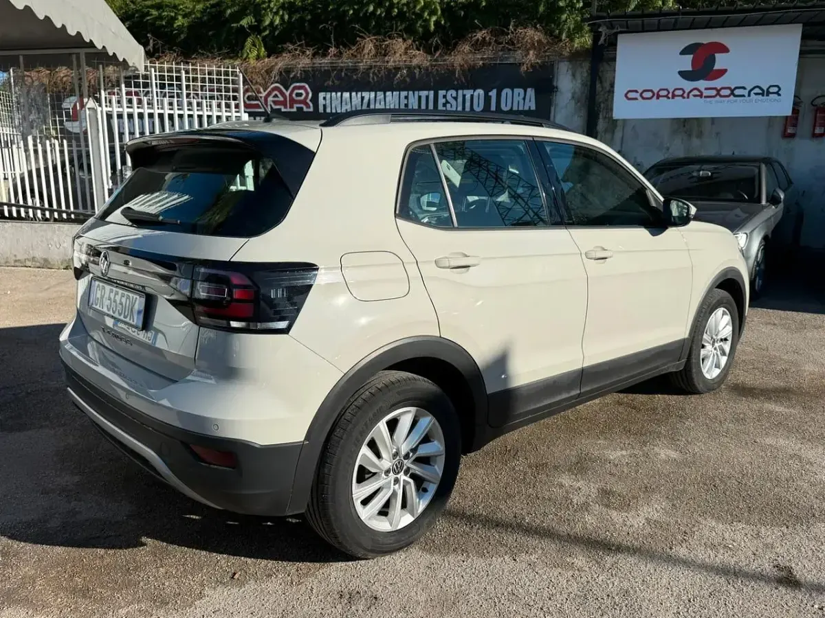 Occasion VW T-Cross 95 ch (69 kW) 2023 Beige SUV