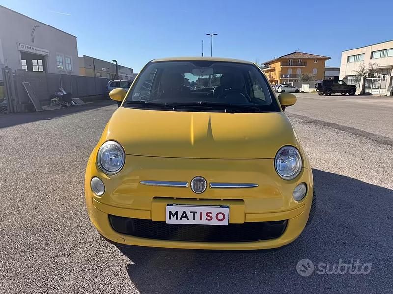Usata Fiat 500 100 CV (73 kW) 2009 Giallo Cabrio