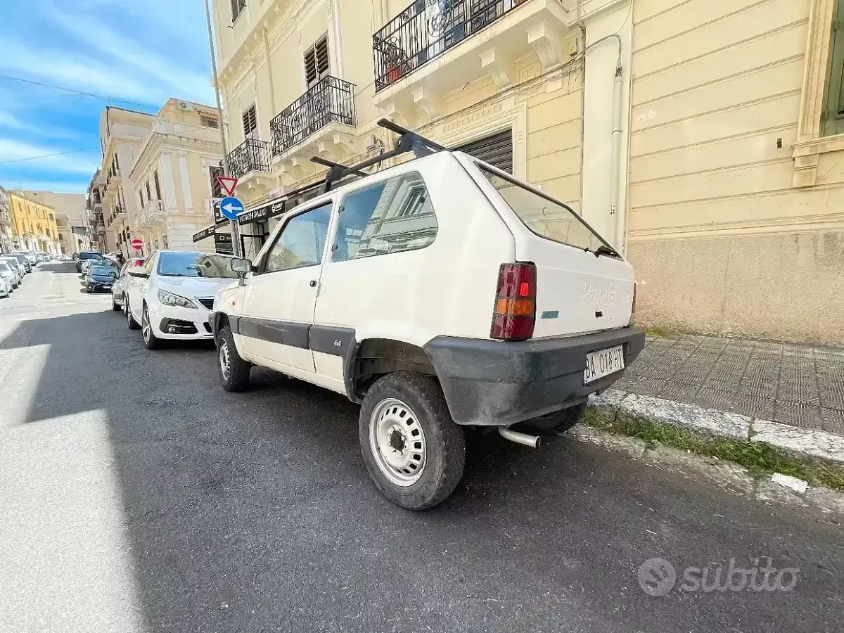 Usata Fiat Panda 4x4 54 CV (39 kW) 1998 Bianco Utilitaria