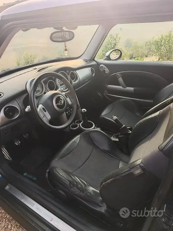 Usata Mini Cooper S 170 CV (125 kW) 2004 Utilitaria