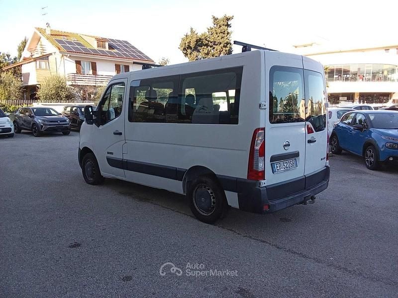 Usata Nissan NV400 125 CV (91 kW) 2012 Bianco Furgone