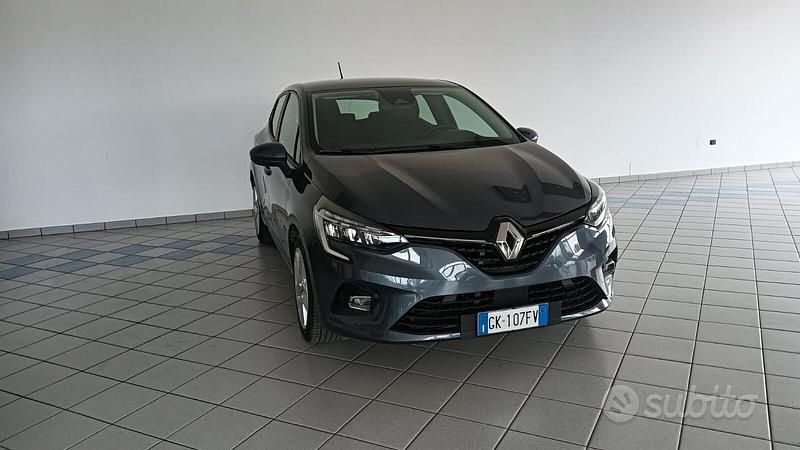 Usata Renault Clio V Evolution 101 CV (74 kW) 2022 Grigio Berlina