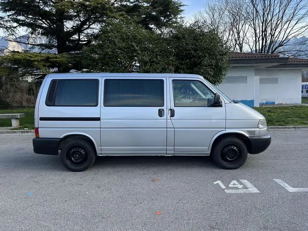 Usata VW T4 102 CV (75 kW) 2001 Grigio Furgone