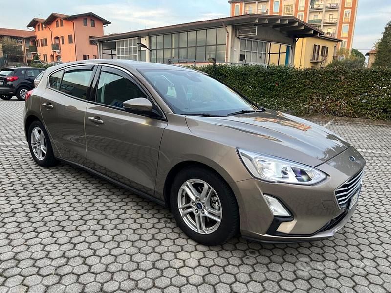 Usata Ford Focus ST-Line 120 CV (88 kW) 2019 Marrone Berlina