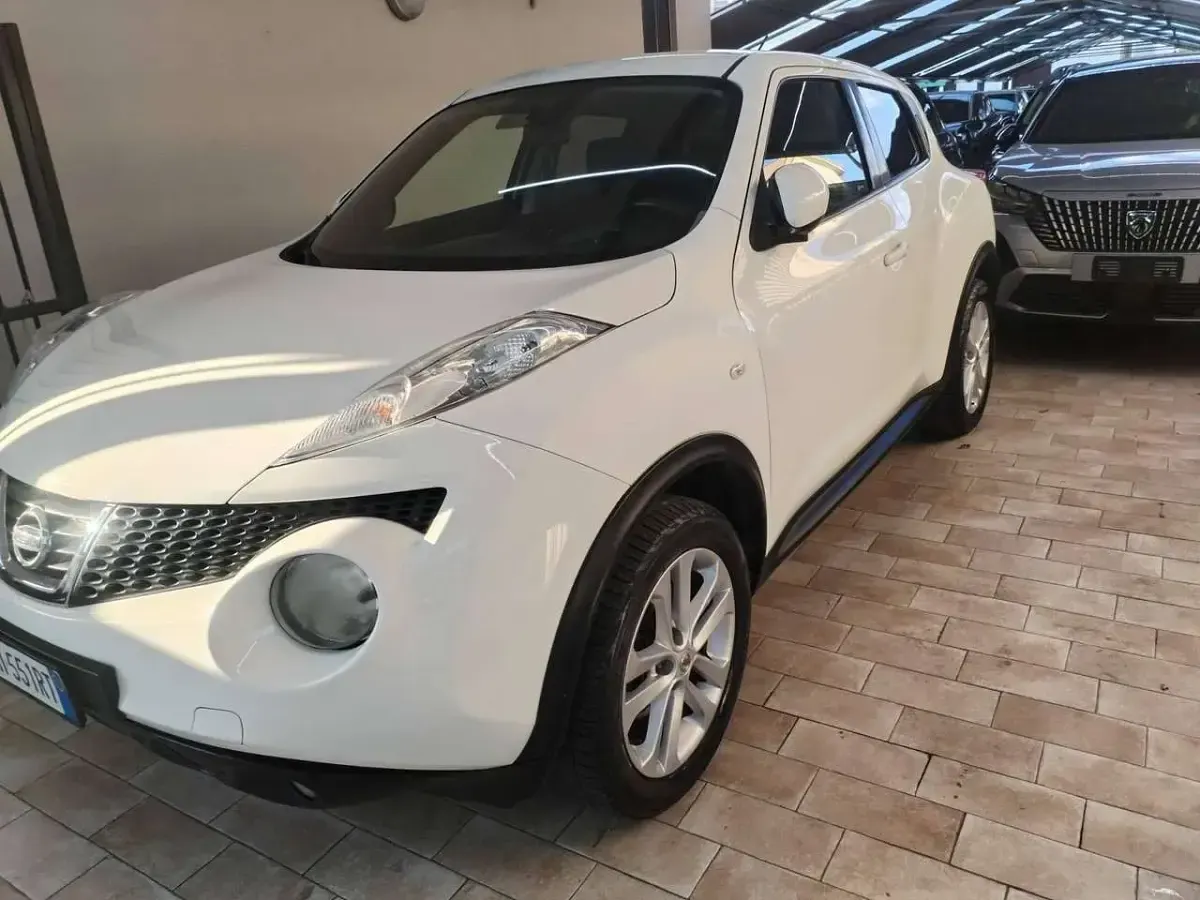 Usata Nissan Juke Acenta 110 CV (80 kW) 2012 Bianco SUV