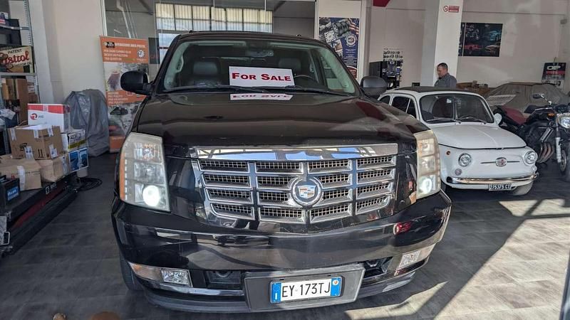 Usata Cadillac Escalade 409 CV (300 kW) 2008 Station wagon