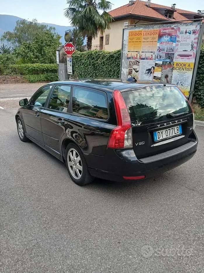 Usata Volvo V50 136 CV (100 kW) 2010 Station wagon