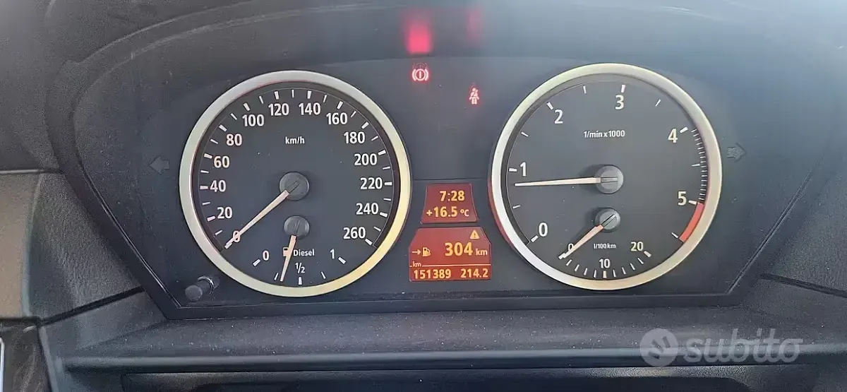 Usata BMW 520 163 CV (119 kW) 2006 Nero Berlina