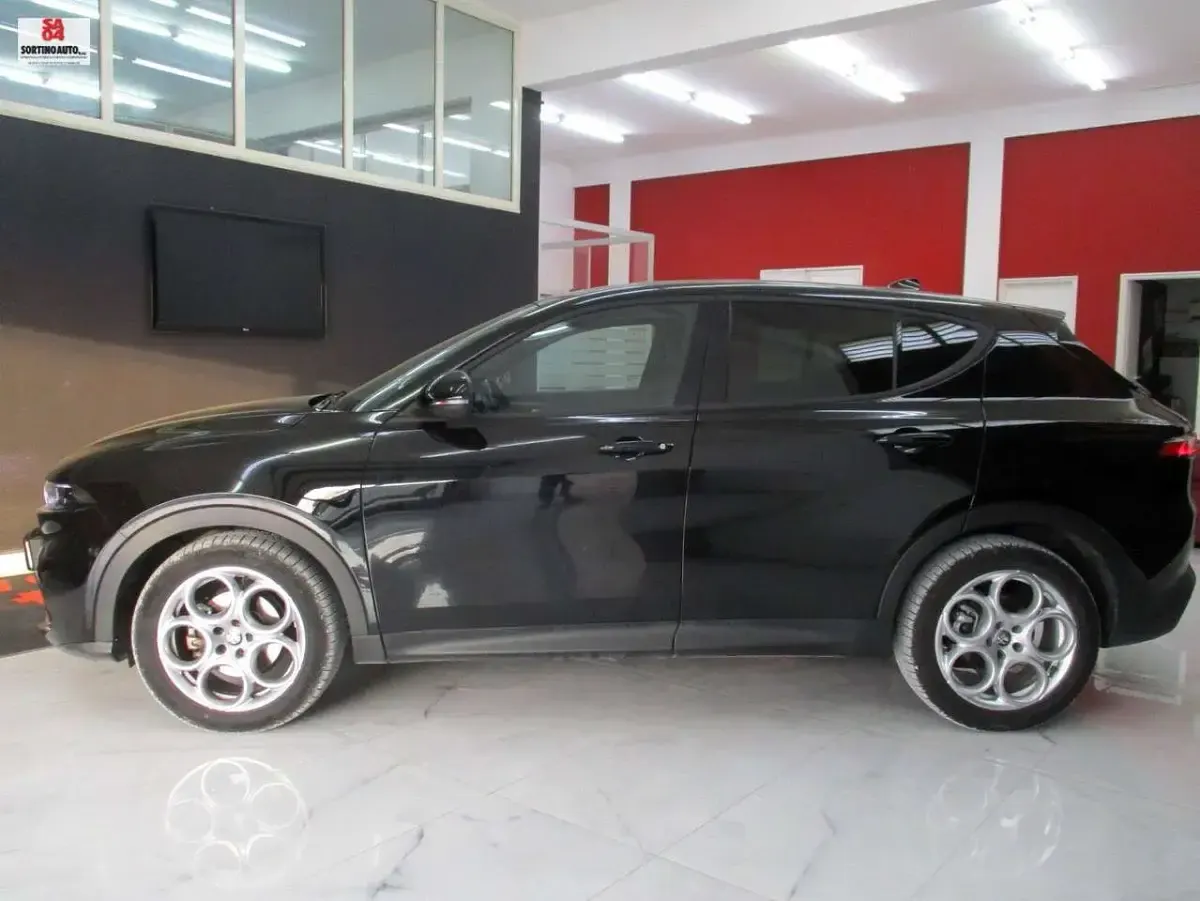 Usata Alfa Romeo Tonale Sprint 131 CV (96 kW) 2023 Nero SUV