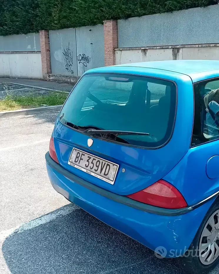 Usata Lancia Ypsilon 54 CV (39 kW) 1999 Utilitaria