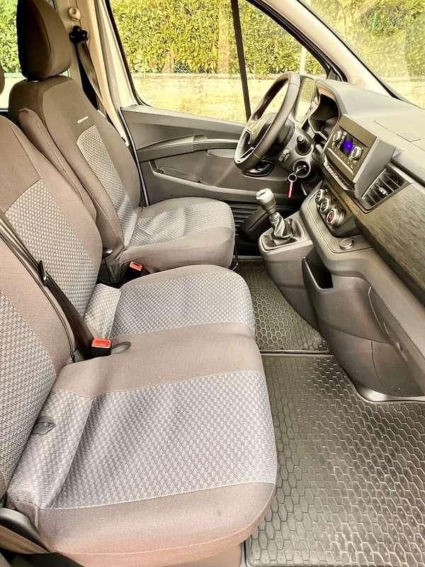 Usata Renault Trafic 110 CV (80 kW) 2023