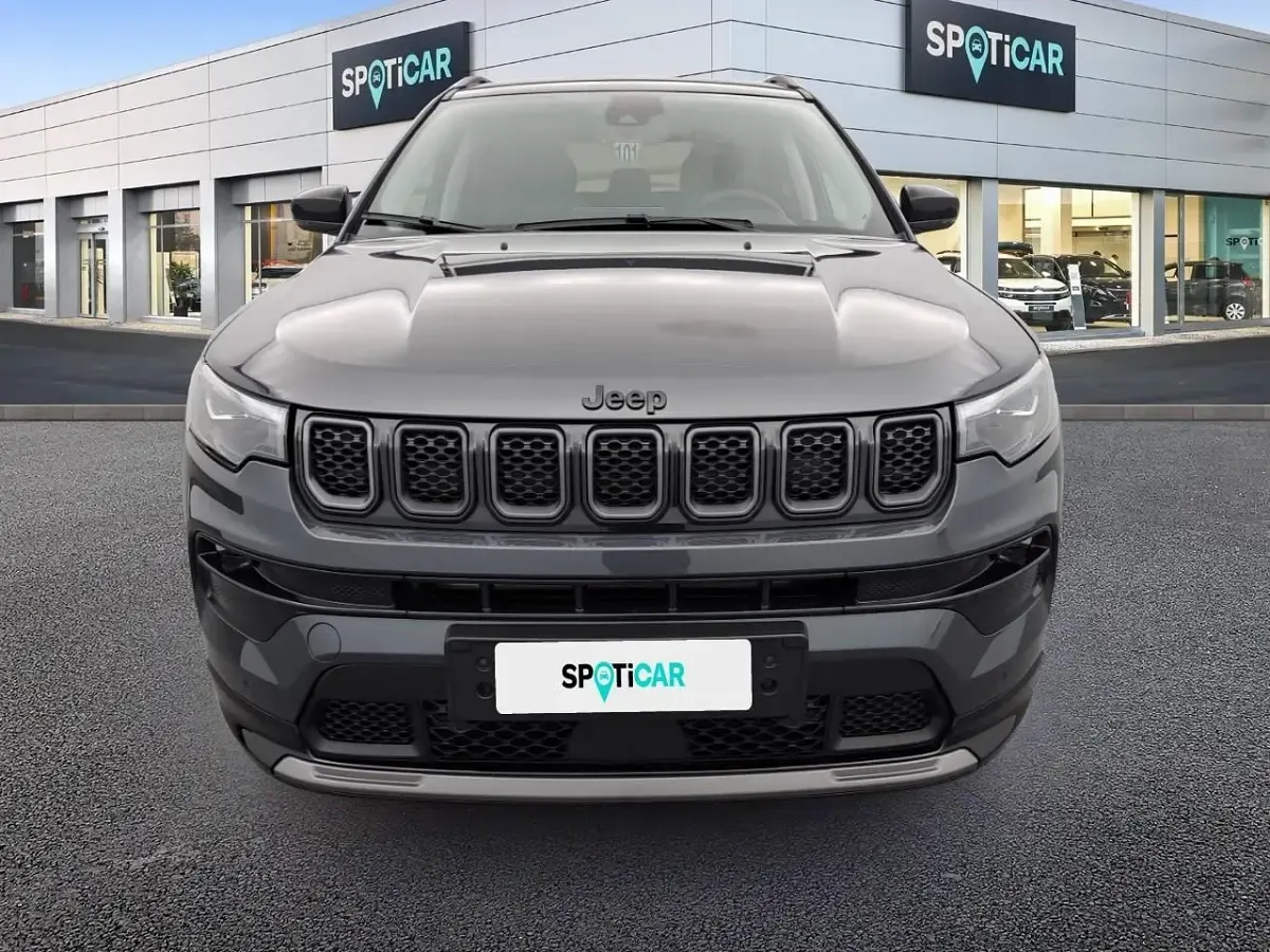 Usata Jeep Compass Altitude 131 CV (96 kW) 2025 Grigio SUV