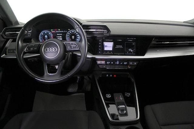 Usata Audi A3 Advanced 150 CV (110 kW) 2022 Bianco ghiaccio metallizzato Berlina