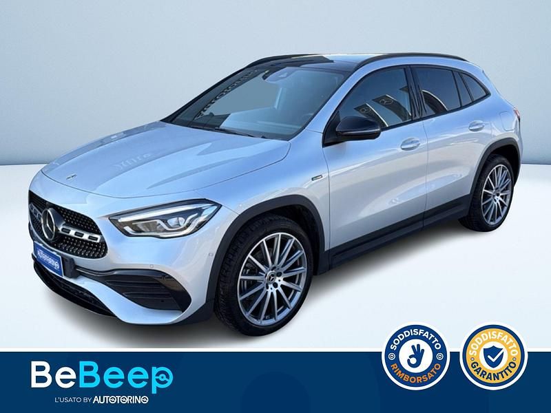 Usata Mercedes GLA250 Premium 160 CV (117 kW) 2020 Argento metallizzato SUV