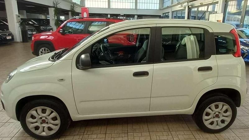 Usata Fiat Panda Easy 84 CV (61 kW) 2019 Bianco Berlina
