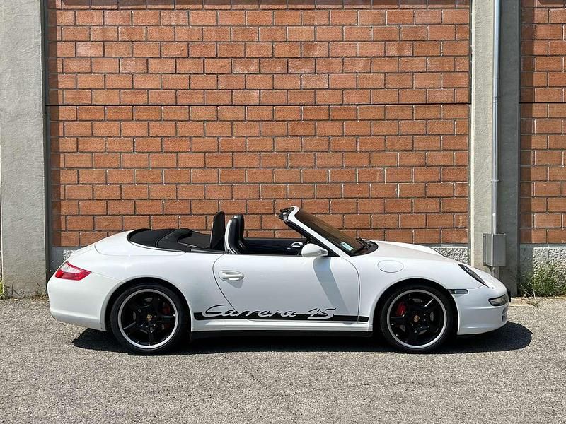Usata Porsche 911 Carrera 4S Cabriolet 355 CV (261 kW) 2007 Bianco Cabrio