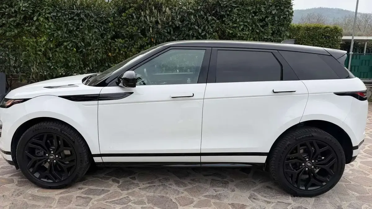 Usata Land Rover Range Rover evoque R-Dynamic 204 CV (150 kW) 2023 SUV