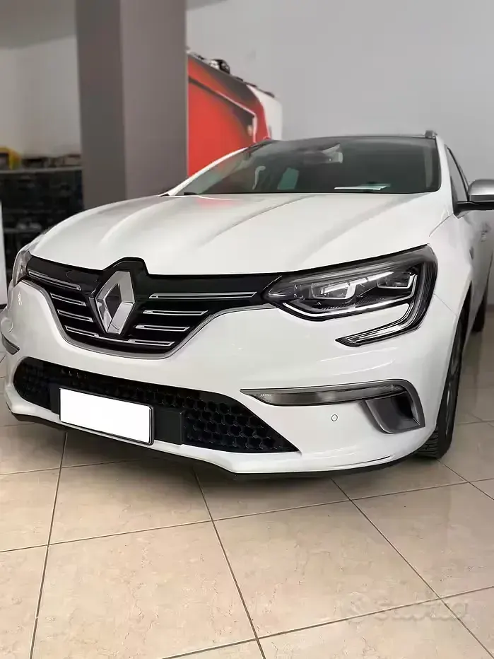 Usata Renault Mégane GT Line GT-Line 131 CV (96 kW) 2018 Bianco Berlina