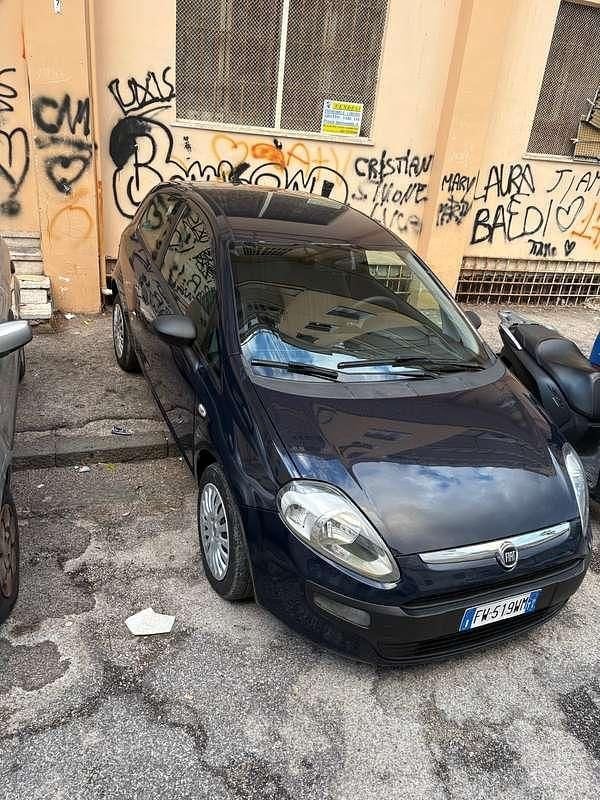 Usata Fiat Punto Evo 75 CV (55 kW) 2012 Blu/azzurro Utilitaria