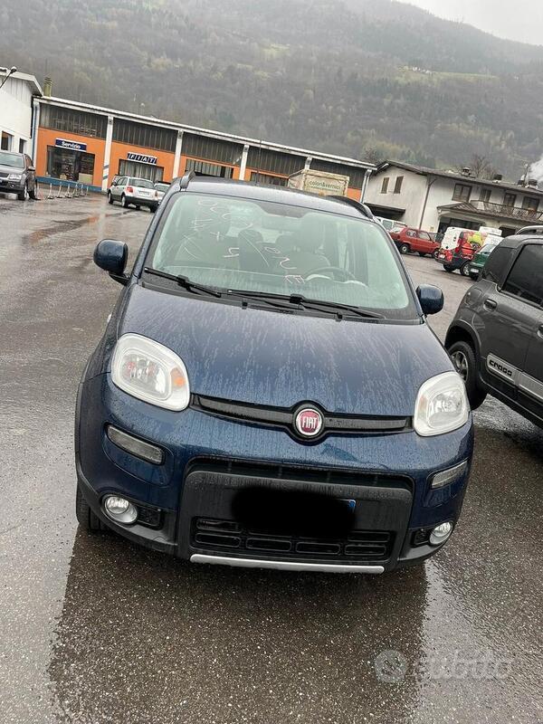 Usato 2016 Fiat Panda 4x4 0.9 Benzin 85 CV (13.900 €)