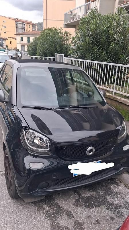 Usata Smart ForTwo Cabrio 90 CV (66 kW) 2018 Nero Cabrio