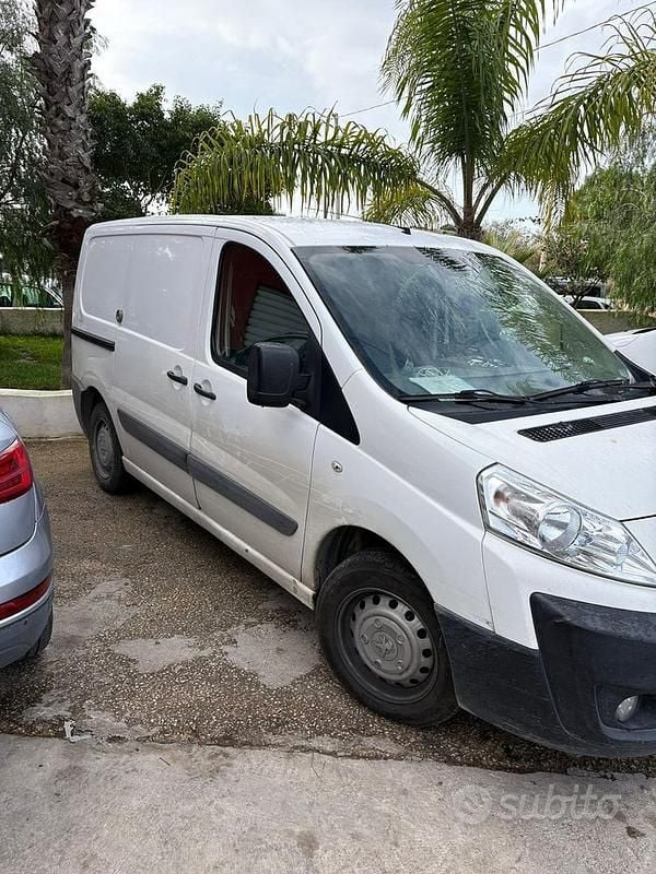 Usata Peugeot Expert 2016 Bianco Furgone