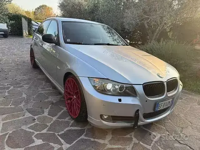 Usata BMW 320 184 CV (135 kW) 2010 Grigio Berlina