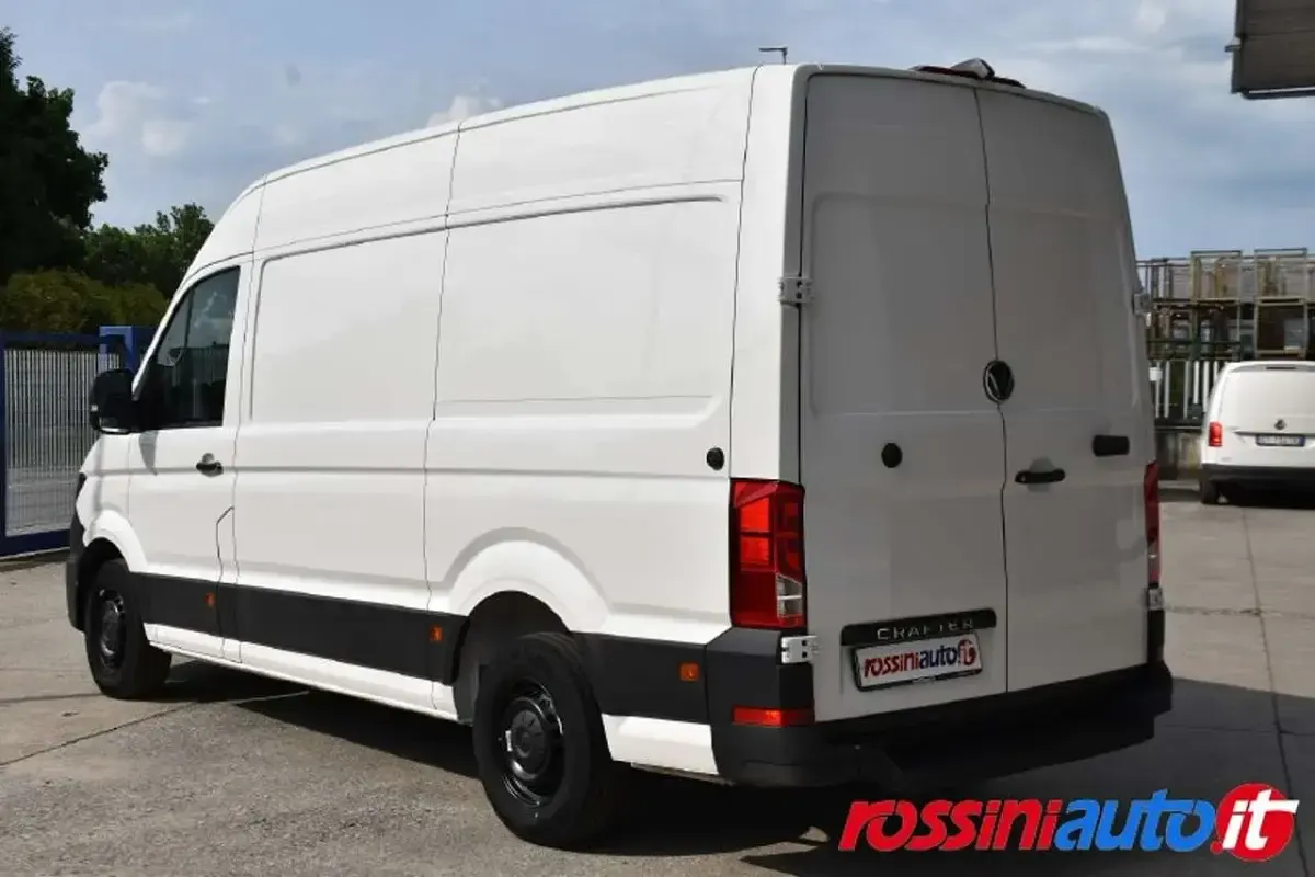 Usata MAN TGE 140 CV (102 kW) 2025 Bianco candy Furgone