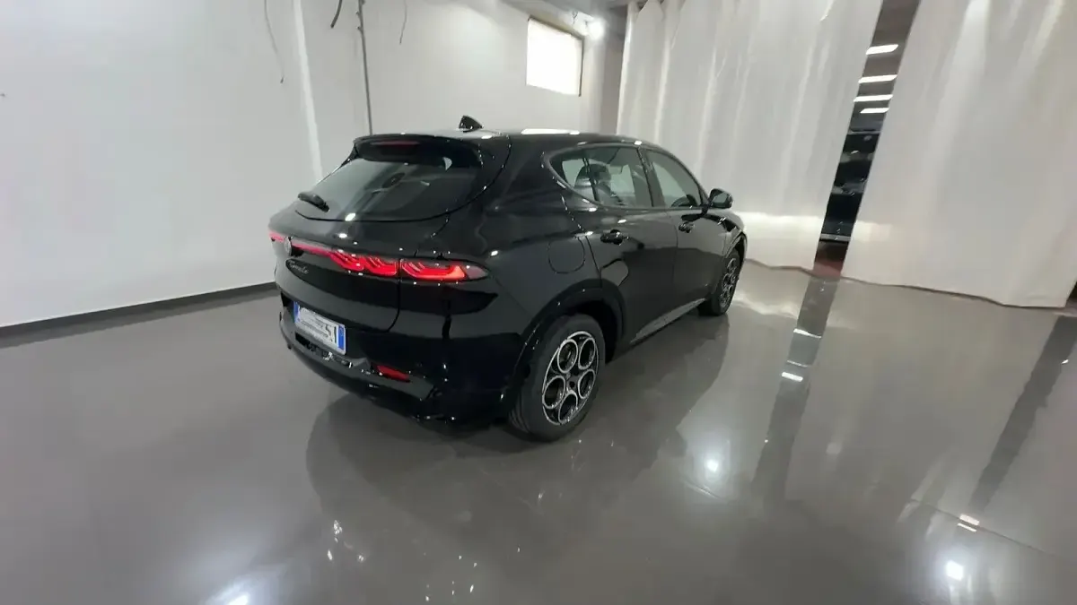 Usata Alfa Romeo Tonale Sprint 180 CV (132 kW) 2025 Nero SUV