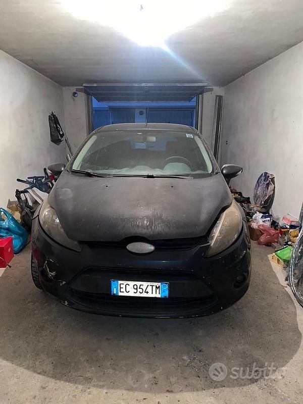 Usata Ford Fiesta 2010 Grigio Utilitaria