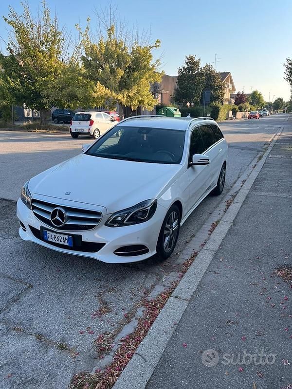 Usata Mercedes E200 184 CV (135 kW) 2015 Bianco Station wagon